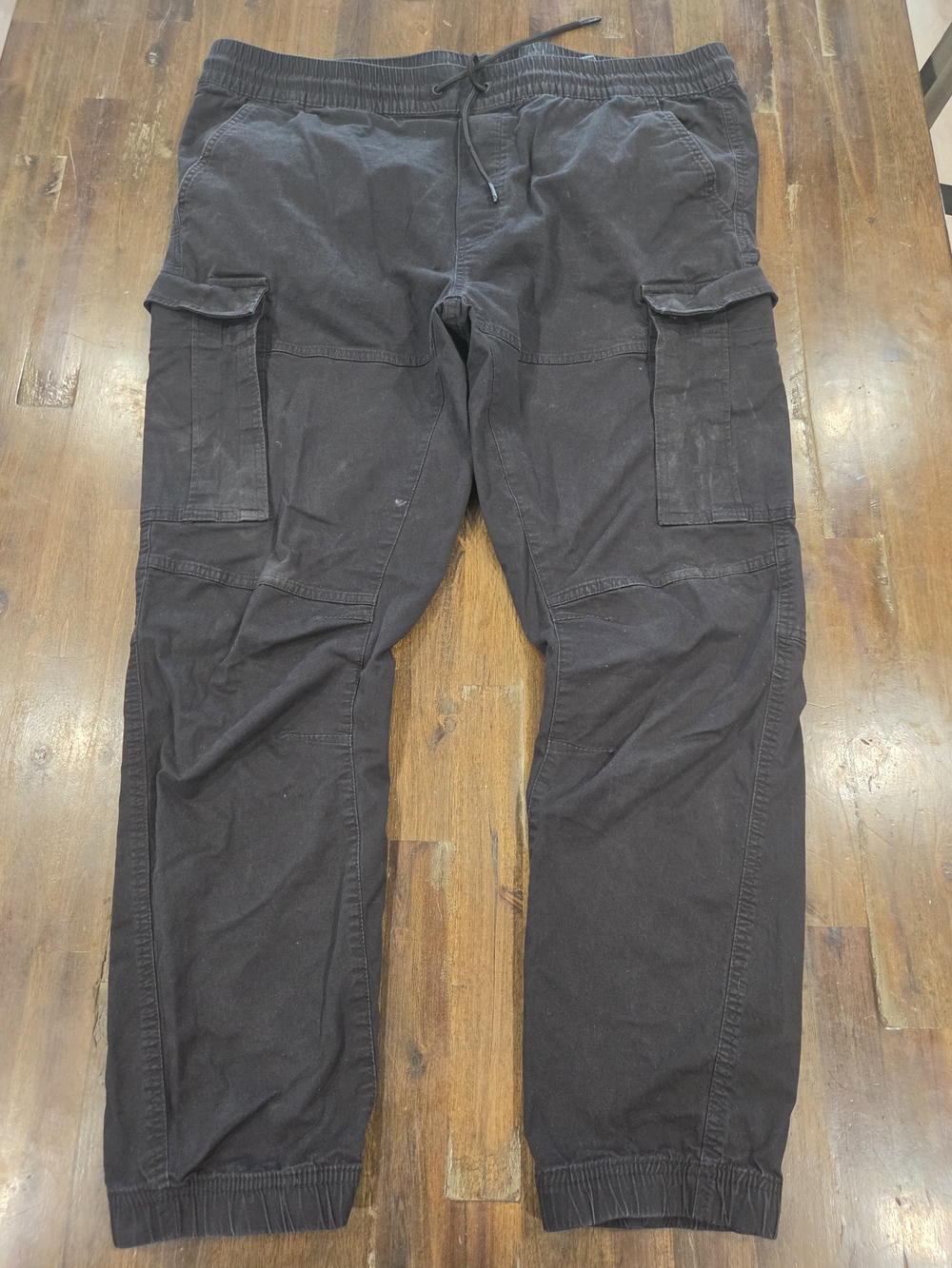 H&M Men's Black Drawstring Cargo Jogger Pants